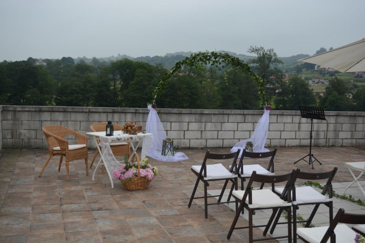 El Calero Guest House Oviedo Exterior photo